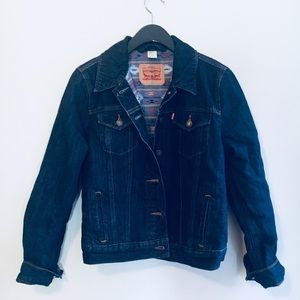 Levi’s // jean jacket